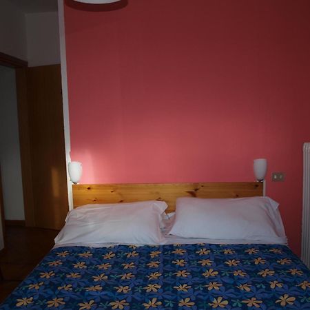 Chalet Della Luna Claviere Zewnętrze zdjęcie