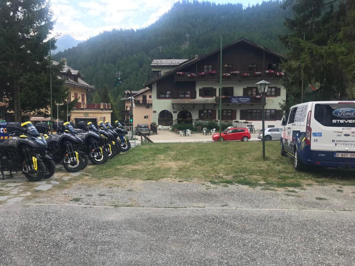 Chalet Della Luna Claviere Zewnętrze zdjęcie